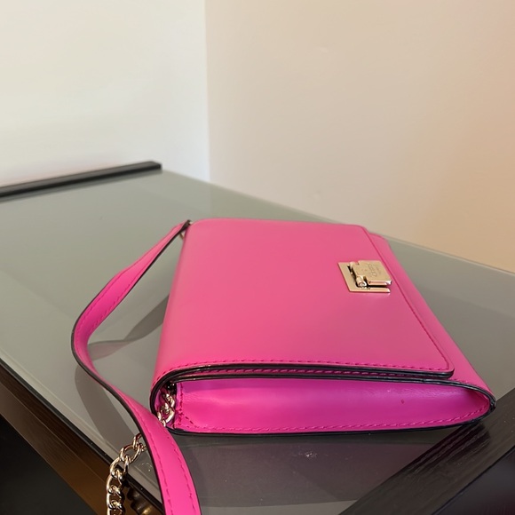Bubblegum Pink Kate Spade Crossbody Bag - Picture 2 of 3